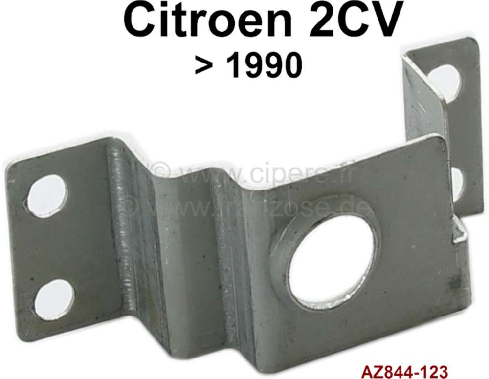 Citroen-2CV - 2CV, Kofferraumdeckel - Verschlussriegel Abdeckblech. Das Blech ist im Kofferraumdeckel mo