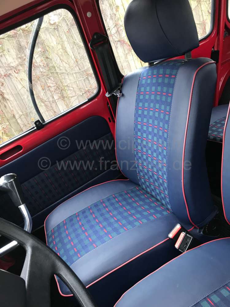 R4, Sitzbezüge vorne + hinten (als Ersatz für die defekten Sitzbezüge), aus  Kunstleder + Stoff. Farbe: blau-grün-rot