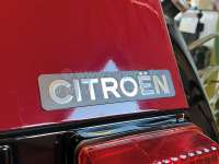 Citroen-2CV - 2CV, Kofferraumklappe. Emblem CITROEN aus Metall. Nachfertigung wie original, 35x160mm. Au