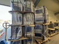 Citroen-2CV - Innenausstattung Club 2CV6 (komplett auf neuen Gestellen bezogen, einbaufertig!). Bestehen