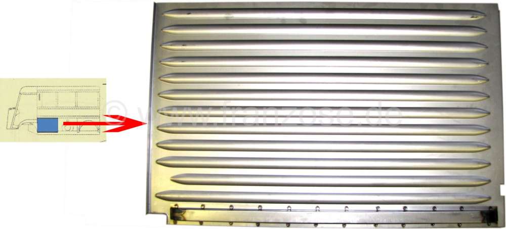 Citroen-DS-11CV-HY - Side plate on the left (corrugated sheet), behind the driver's cabin (before the spare whe