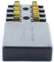 Citroen-2CV - Fuse box with cap. Color black. For 4 glass fuses. Reproduction. Connection: Flat plug! Su