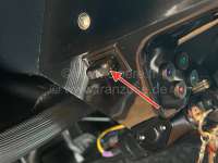 Citroen-DS-11CV-HY - Warning light switch angularly, for 2CV + HY. Original Installed in the dashboard. Final v