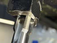 Renault - Kingpin thread restores M22x1 (thread down in the wheel hub). Suitable for Citroen 2CV, Dy