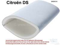 Citroen-DS-11CV-HY - Connection bellow, for the air hose on the right side to the vehicle interior. Suitable fo
