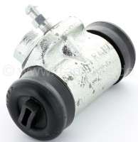 Renault - 4CV, wheel brake cylinder in front. Suitable for Renault 4CV, of year of construction 1946