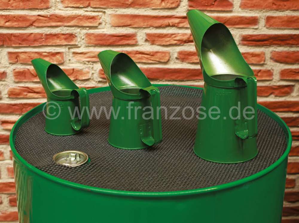 Citroen-2CV - bidons verseurs, lot de 3 verseuses d'huile 1/2 pinte (0,28 L.), 1 pinte (0,5683 L.), 2 pi