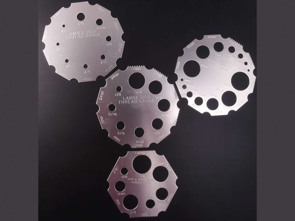 Sonstige-Citroen - jauge à pas de vis, composé de 4 jauges aluminium de forme simple, permet de déterminer