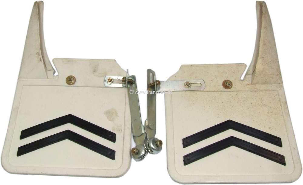 Peugeot - jeu de bavettes arrière, Peugeot 305, blanc, production ancienne, n'est actuellement plus