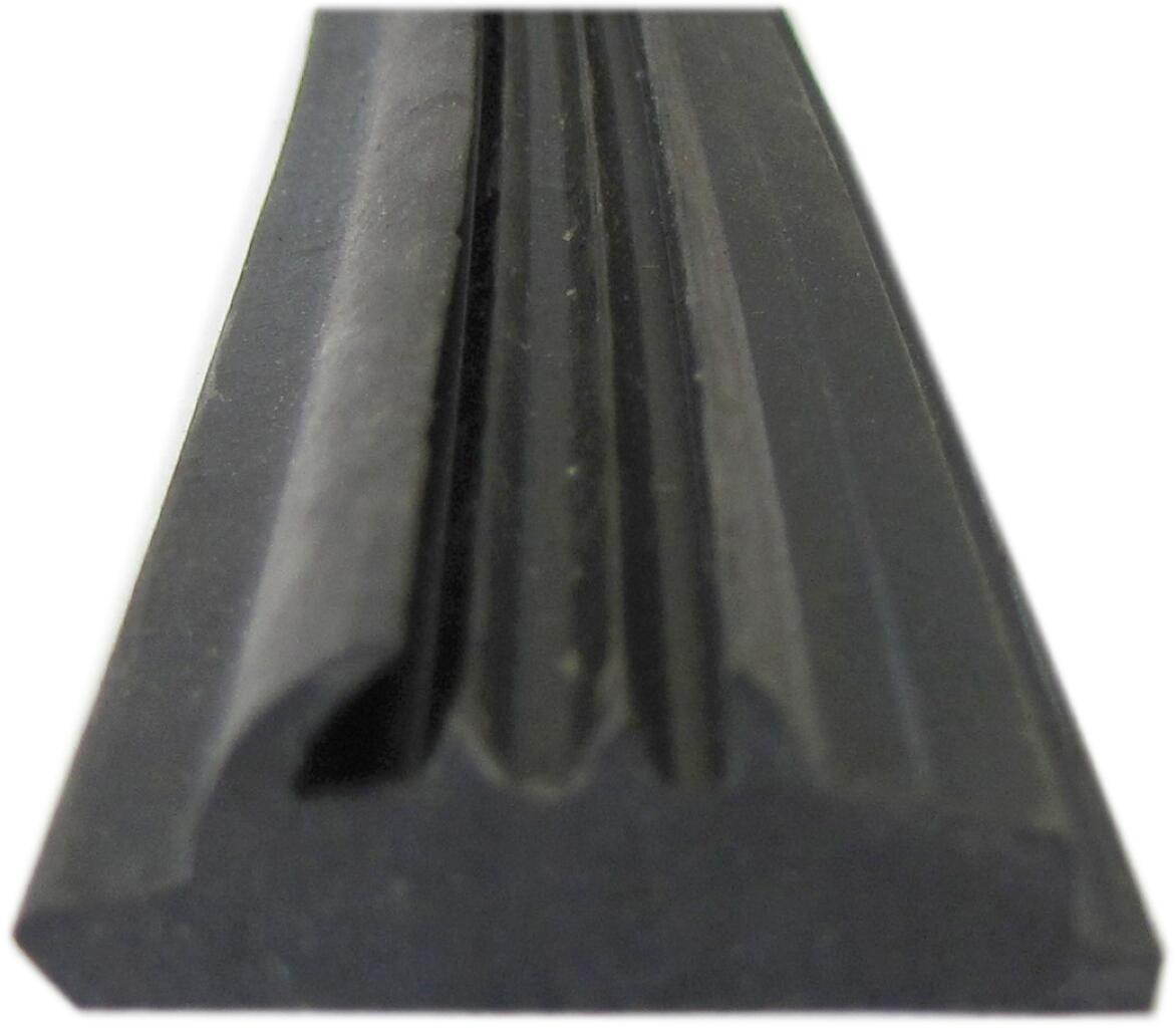 Gummidichtung oben auf der Windschutzscheibe (Windschutzscheibenrahmen). Passend für Citroen DS Cabrio!