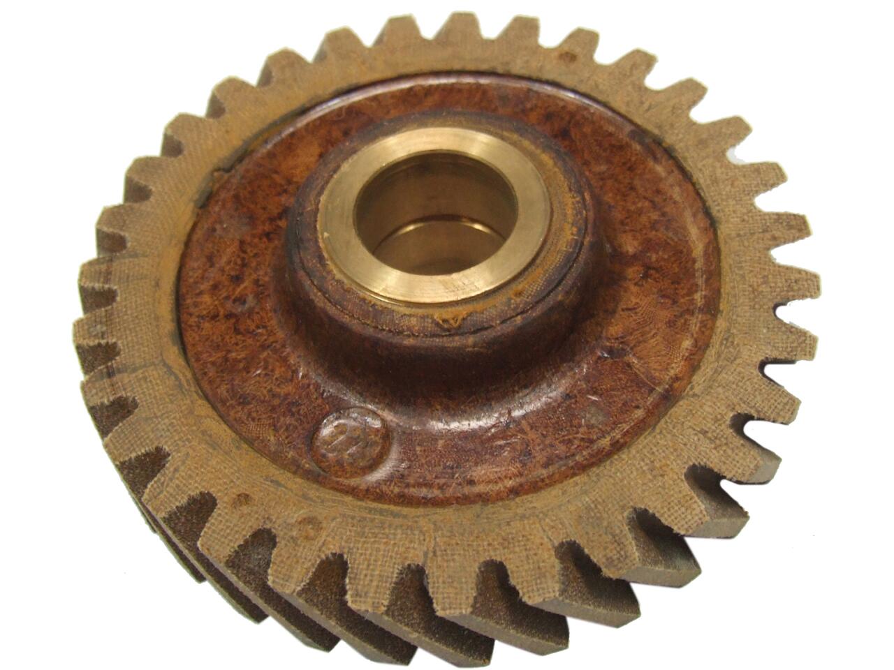 4CV, Nockenwellen Antriebsrad (Novotex). 4/100 Übermaß. Passend für Renault 4CV, von Baujahr 1949 bis 1952. 31 Zähne. Außendurchmesser: 97,7 mm