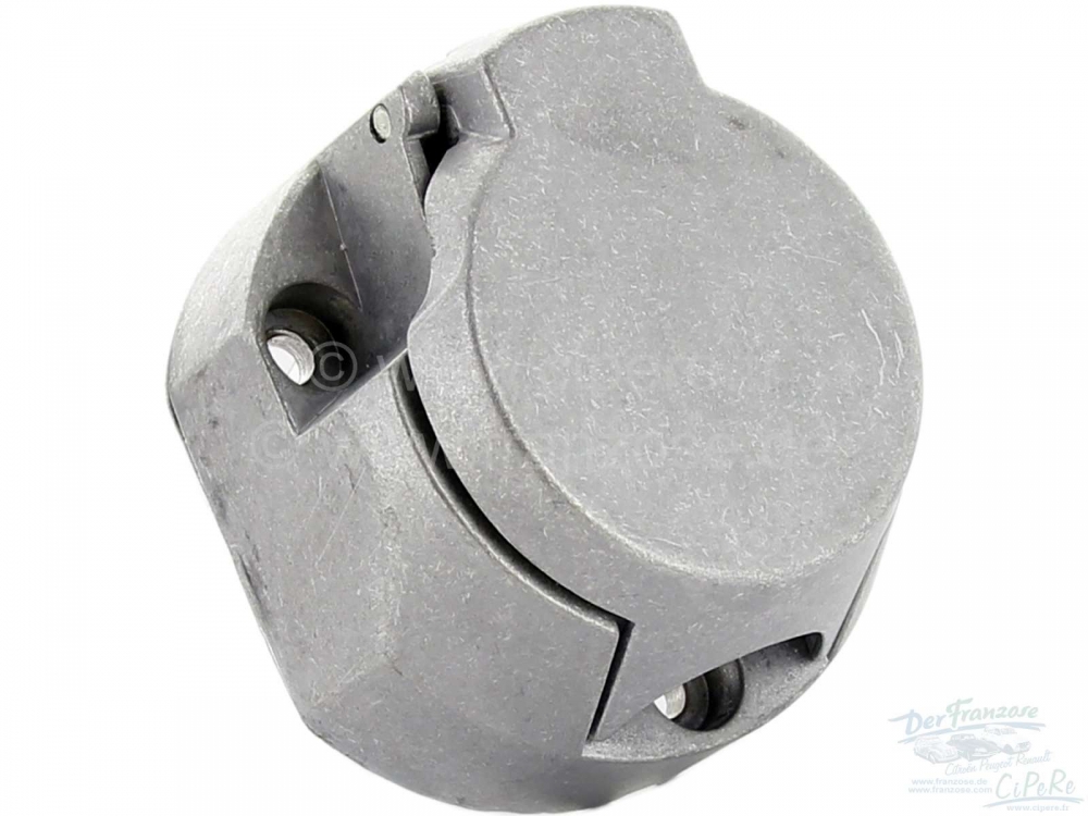 Renault - Metalen stekkerdoos, 7-polig, op de aanhangerkoppeling.