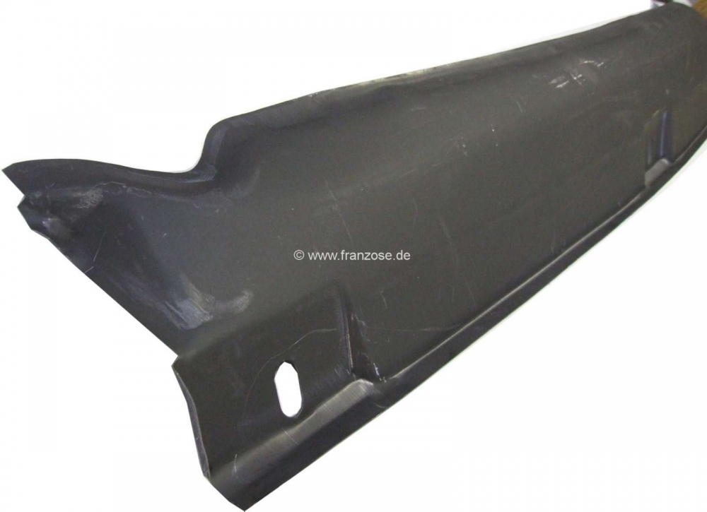 Peugeot - P 504, achterskirt exterieur. Geschikt voor Peugeot 504 berline. Gemaakt in Europa.