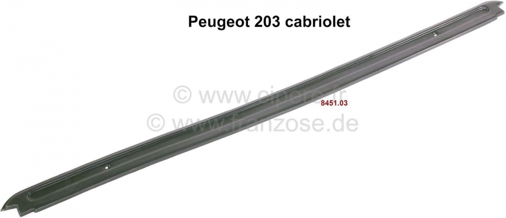 Peugeot - P 203C, afdichting bovenaan de voorruit. Afdichting voor softtop op de voorruitlijst. Gesc