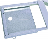 Plaatwerk onder de motor, voor onze gegalvaniseerde chassis - Gemaakt in