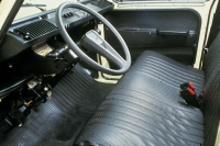 Citroen-2CV - Stoelbankhoes 2CV (AZAM), voor 1 voorbank + 1 achterbank. Zwart kunstleder. Het oppervlak 