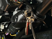 Citroen-2CV - Compleet contactslot voor Citroen 2CV vanaf 1974, inclusief sleutel + U-bout voor montage 