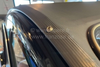 Peugeot - 2CV, schuifdak, drukknop onderste deel op de carrosserie. 2x gemonteerd op het schuifdak, 