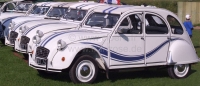 Citroen-2CV - Transat complete plakset. Voor Citroen 2CV speciaal model Transat. De voertuigen waren wit