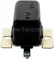 Citroen-2CV - Alternator laadregelaar draaistroom 12V, universeel. Aansluitingen: IGN = +(15). FLD = EXC