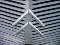 Citroen-2CV - 2CV oud, Citroen hoek (embleem) 4 delen, geschikt voor gegolfde metalen motorkap, voor Cit