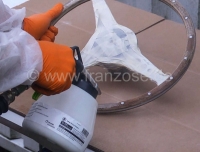 Peugeot - Soda straalpistool (mineraal straalpistool). Soda (natrium (baking soda) pistool) is een p