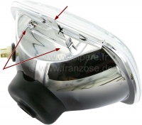 Citroen-2CV - Vierkant koplampinzetstuk, voor kunststof koplamphuis. Geschikt voor Citroen 2CV met vierk