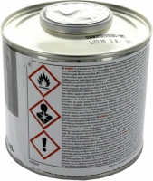 Renault - Verharder AK 210, 0,5 liter, voor lakken. Mengverhouding 2 delen lak, 1 deel verharder. Ni