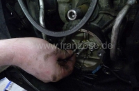 Citroen-2CV - Elektronisch ontstekingssysteem 12 volt, met vacuümaansluiting en regelbare brandstoffen.