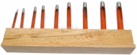 Peugeot - Ponsset in houten standaard. Uitgerust met één pons 2mm, 3mm, 4mm, 5mm, 6mm, 7mm, 8mm, 9