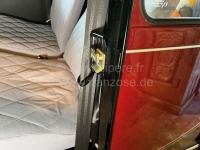 Renault - 2CV, gordellus voor Citroen 2CV, Dyane. De lus houdt de veiligheidsgordel vast aan de B-st