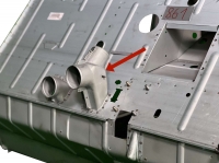 Citroen-2CV - 2CV, aansluitstuk kachelslang (groot, met klep), midden (vastgelast aan het schutbord). Ge