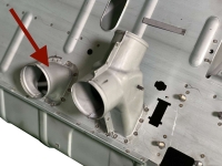 Citroen-2CV - 2CV, aansluitstuk kachelslang (klein) rechts (vastgelast aan het schutbord). Geschikt voor