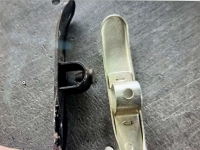 Citroen-DS-11CV-HY - Dakframe, rubberen buffer aan de zijkant van het dakframe (dakframe 37838 + 37839). De bum