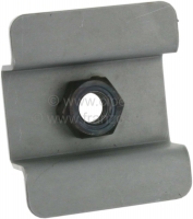 Citroen-DS-11CV-HY - Spiegelbeugelversteviging bovenaan de deur. Deze beugel past aan de bovenkant van de deur 