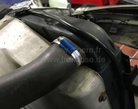 Peugeot - Slangklem 32-44mm, speciaal voor radiatorslang. Nostalgische uitstraling. Band met reliëf