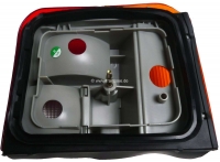 Peugeot - P 205, achterlichtkap links (Seima). Geschikt voor Peugeot 205, van 1985 tot 1990.