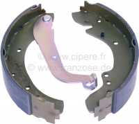 Peugeot - P 404/504, remschoenset achter Peugeot 404, 504. breedte 57mm diameter 254mm, Lucas systee