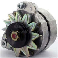 Peugeot - P 304, dynamo, geschikt voor Peugeot 304, 304S. Motor XL3, XL3S. Geïnstalleerd tot 1972. 