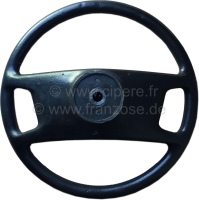 Renault - P 504, stuur (laatste versie?), compleet kunststof zwart. Geschikt voor Peugeot 504.