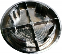 Renault - Velgnaafkap (4 stuks) voor aluminium velg van Dunlop. Geschikt voor Renault R16, R12, R14,