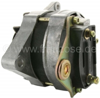 Alle - Dynamo Renault R4 + R6, met dynamoregelaar. 12 volt. 35 ampère. Inbouwpositie: 50°. Draa